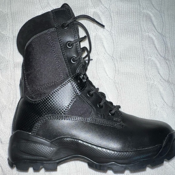 5.11 A.T.A.C® 2.0 8" SIDE ZIP BOOT. NWOT or box. Women’s size 9. - Picture 7 of 16